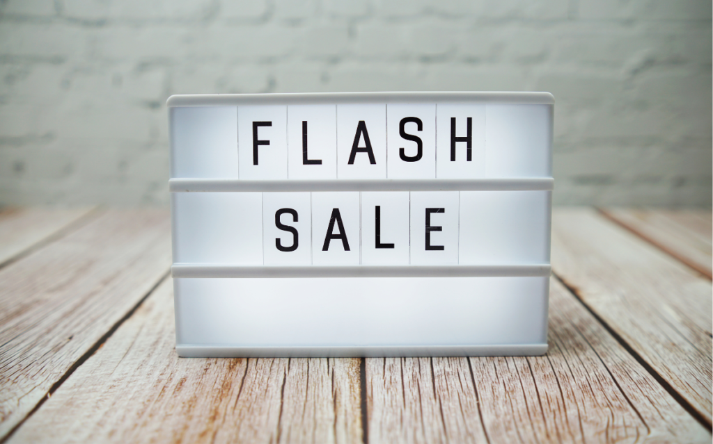 A sign showing flash sale as one of the common promotions and events in shopping apps in Japan